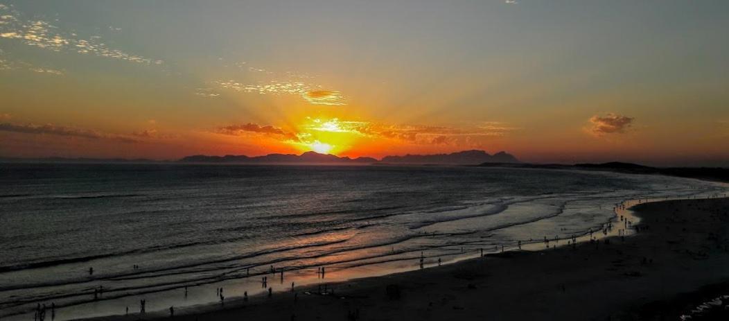 Hibernian Towers 807, Beach Road, Strand Buitenkant foto