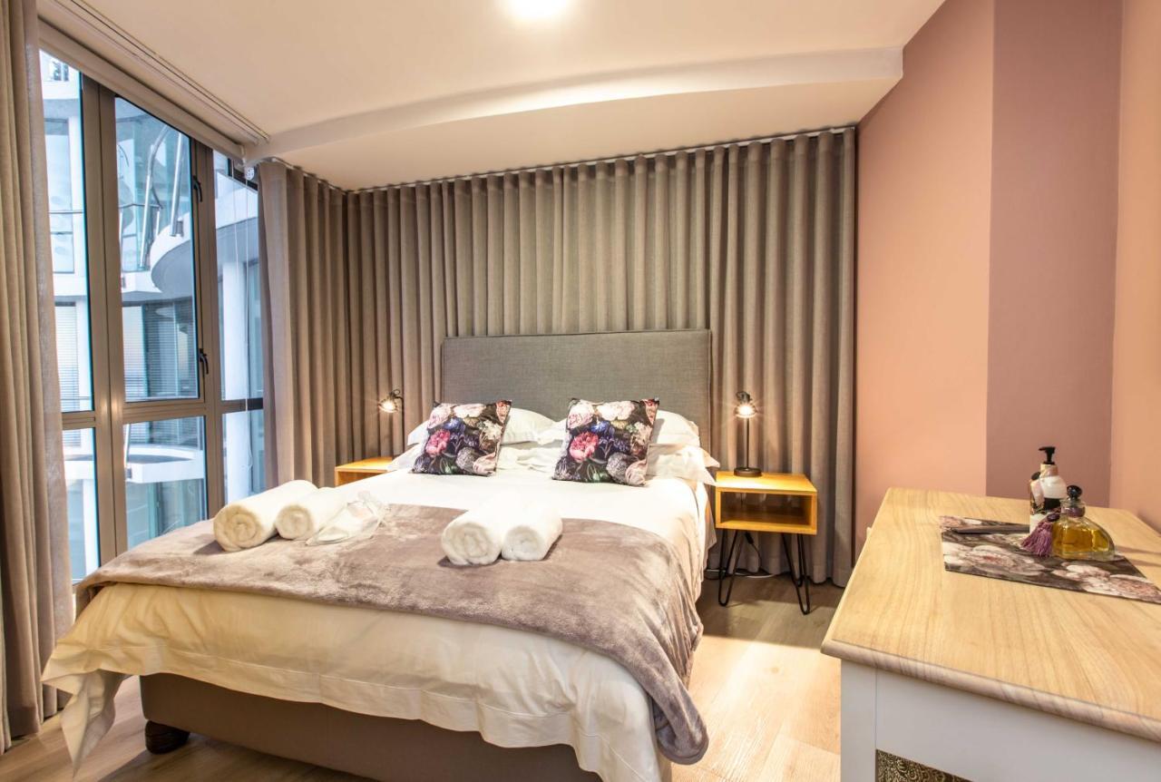 Hibernian Towers 807, Beach Road, Strand Buitenkant foto