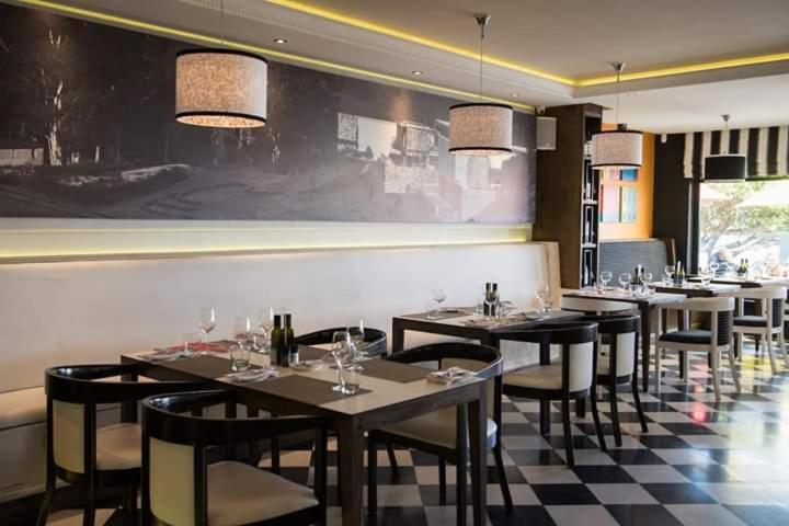 Hibernian Towers 807, Beach Road, Strand Buitenkant foto